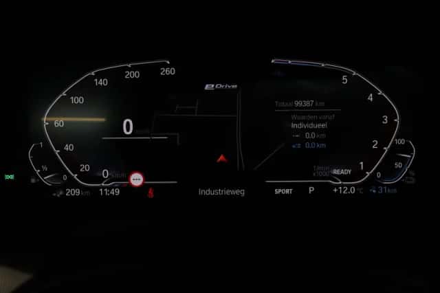 BMW X5 (2022) thumbnail 27
