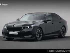 BMW 5-Serie (2024) thumbnail 1