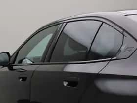 BMW 5-Serie (2024) thumbnail 8