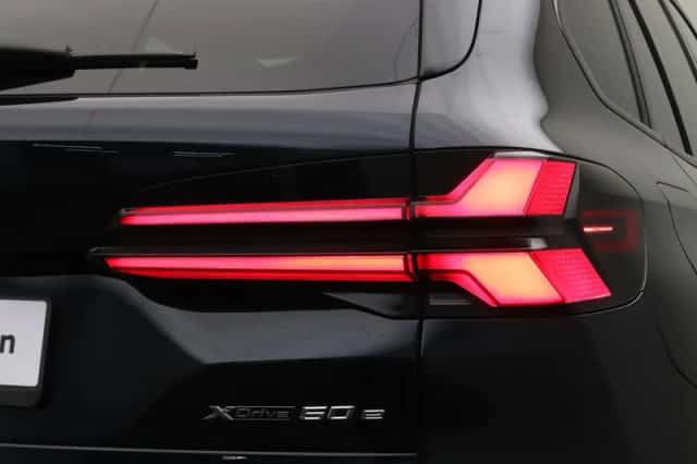 BMW X5 (2025) thumbnail 11