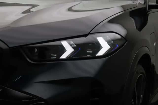 BMW X5 (2025) thumbnail 16