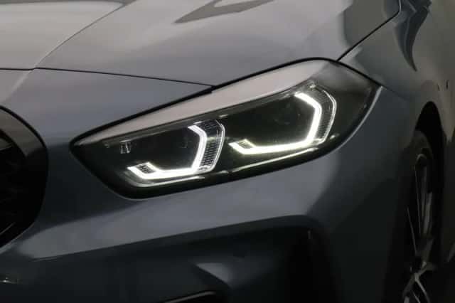 BMW 1-Serie (2022) thumbnail 16