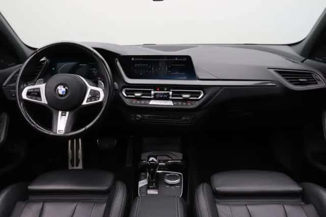 BMW 1-Serie (2022) thumbnail 3