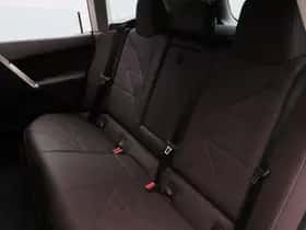 BMW iX (2022) thumbnail 19