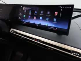 BMW iX (2022) thumbnail 21