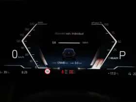 BMW iX (2022) thumbnail 24