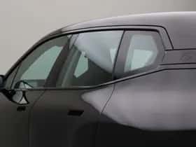 BMW iX (2022) thumbnail 7