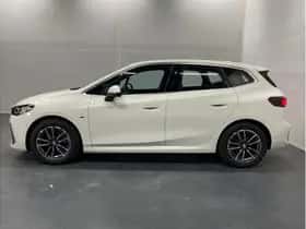 BMW 2-Serie (2024) thumbnail 2