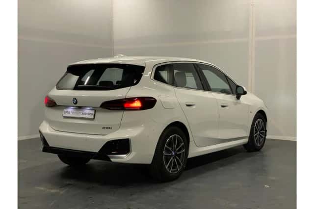 BMW 2-Serie (2024) thumbnail 3
