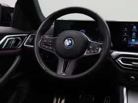 BMW i4 (2024) thumbnail 24