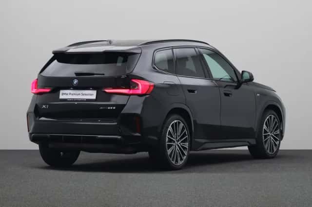 BMW X1 (2025) thumbnail 2