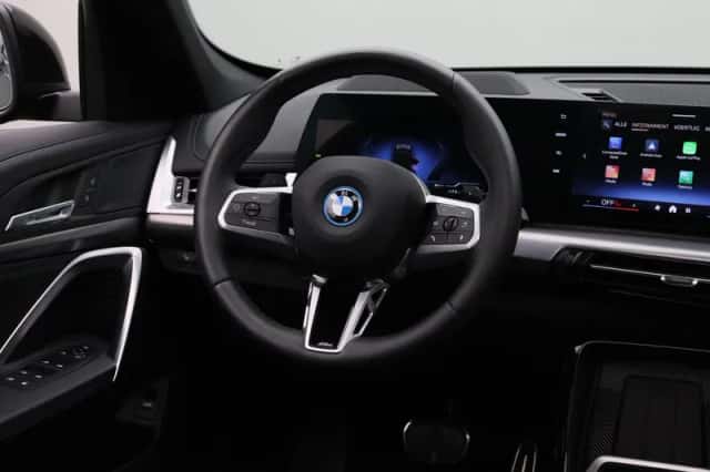 BMW X1 (2025) thumbnail 24
