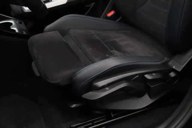 BMW X1 (2025) thumbnail 4