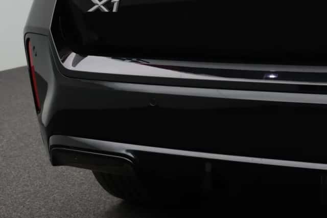 BMW X1 (2025) thumbnail 10