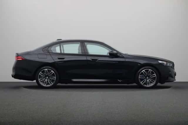 BMW 5-Serie (2025) thumbnail 9