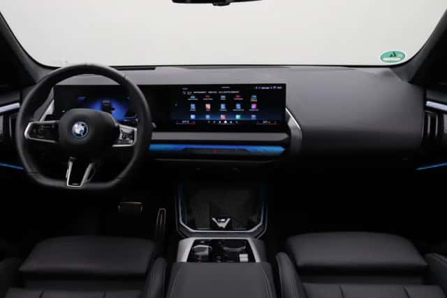 BMW X3 (2025) thumbnail 3
