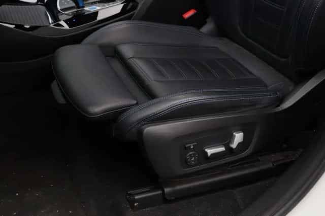 BMW iX3 (2022) thumbnail 4