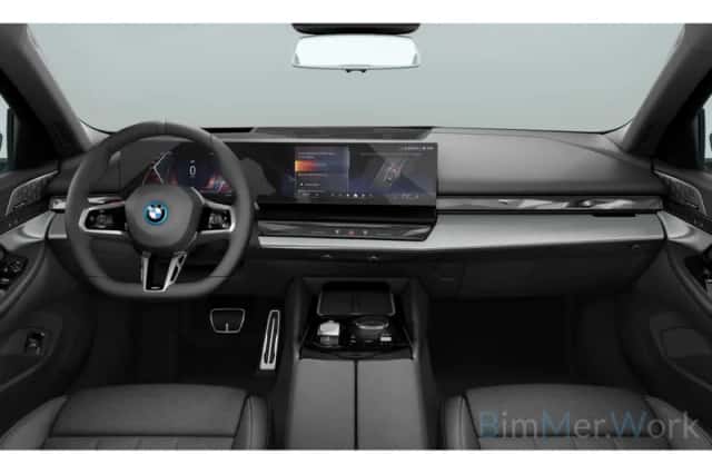 BMW i5 (2025) thumbnail 3