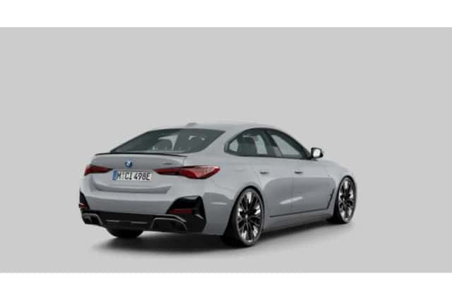 BMW i4 (2024) thumbnail 2