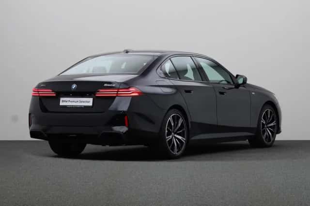 BMW 5-Serie (2025) thumbnail 2