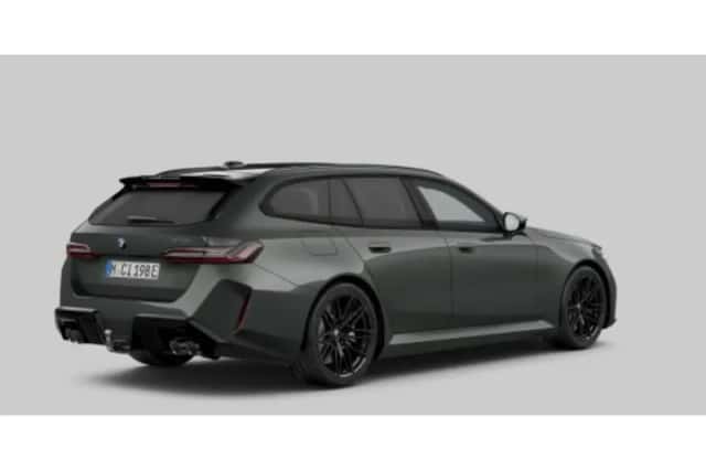 BMW M5 (2026) thumbnail 2