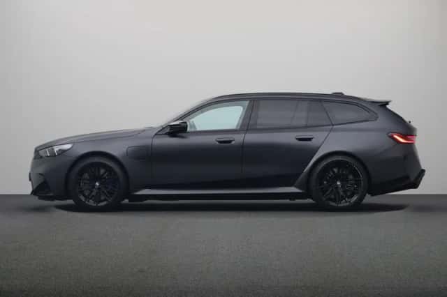 BMW M5 (2025) thumbnail 17