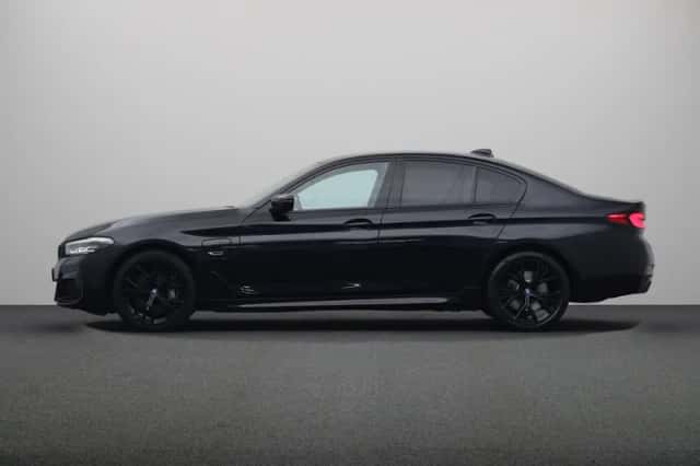 BMW 5-Serie (2023) thumbnail 16