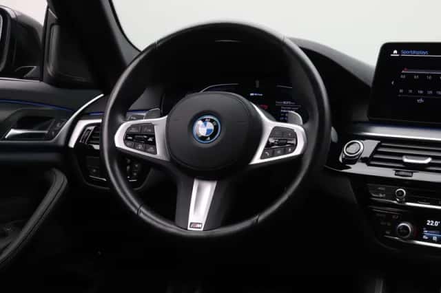 BMW 5-Serie (2023) thumbnail 23