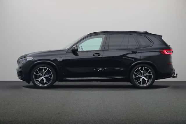 BMW X5 (2023) thumbnail 17