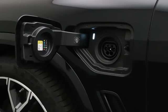 BMW X5 (2023) thumbnail 19