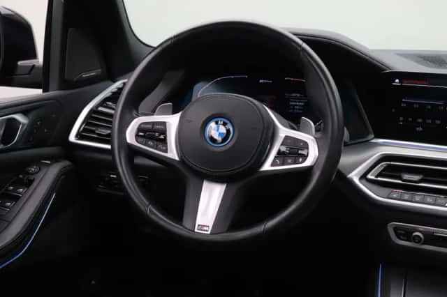 BMW X5 (2023) thumbnail 24