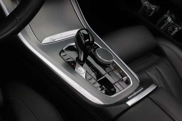 BMW X5 (2023) thumbnail 6