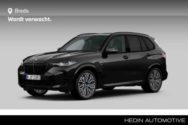 BMW X5 (2023)