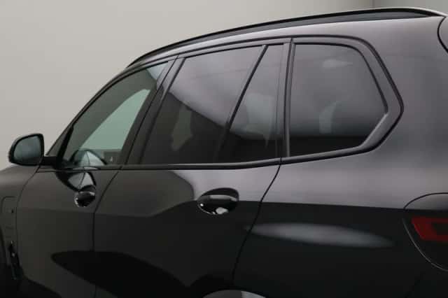 BMW X5 (2023) thumbnail 7