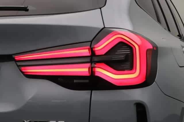 BMW X3 (2022) thumbnail 11