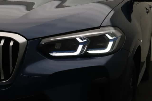 BMW X3 (2022) thumbnail 16