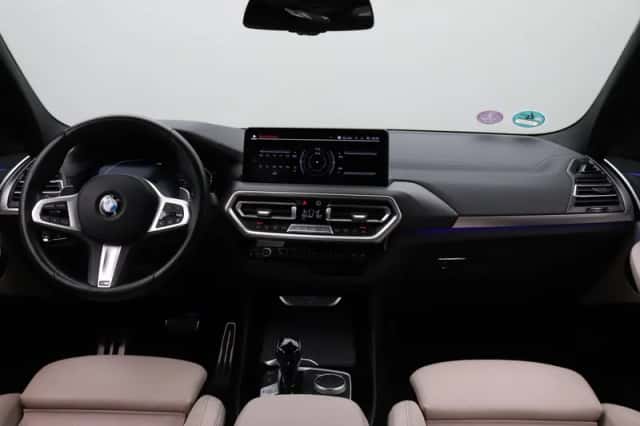 BMW X3 (2022) thumbnail 3