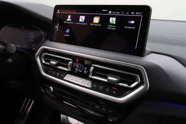 BMW X3 (2022) thumbnail 26
