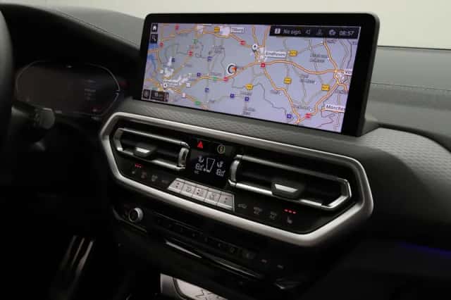 BMW X3 (2022) thumbnail 5