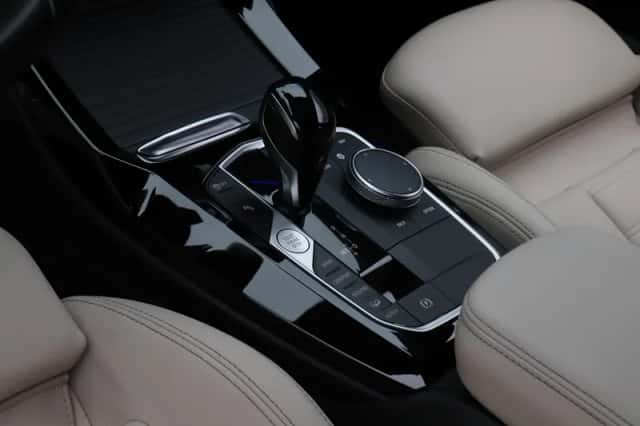 BMW X3 (2022) thumbnail 6