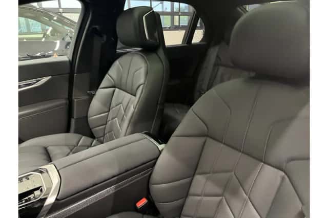 BMW 7-Serie (2026) thumbnail 5