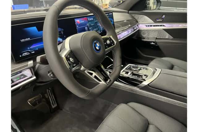 BMW 7-Serie (2026) thumbnail 6