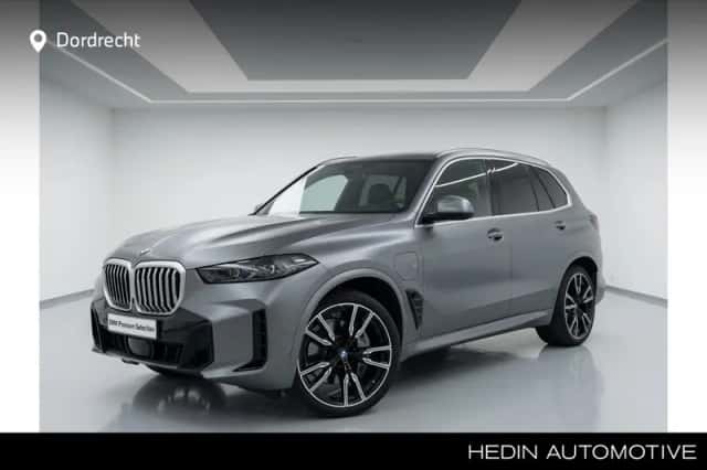 BMW X5 (2025) thumbnail 1