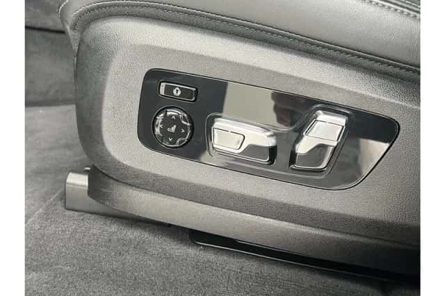 BMW X5 (2025) thumbnail 6