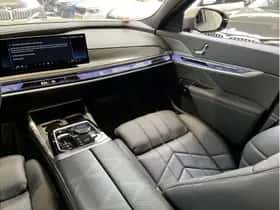 BMW 7-Serie (2025) thumbnail 16