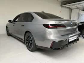 BMW 7-Serie (2025) thumbnail 6