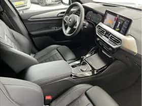 BMW X4 (2026) thumbnail 13
