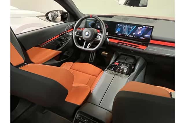 BMW M5 (2025) thumbnail 4
