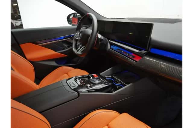 BMW M5 (2025) thumbnail 5