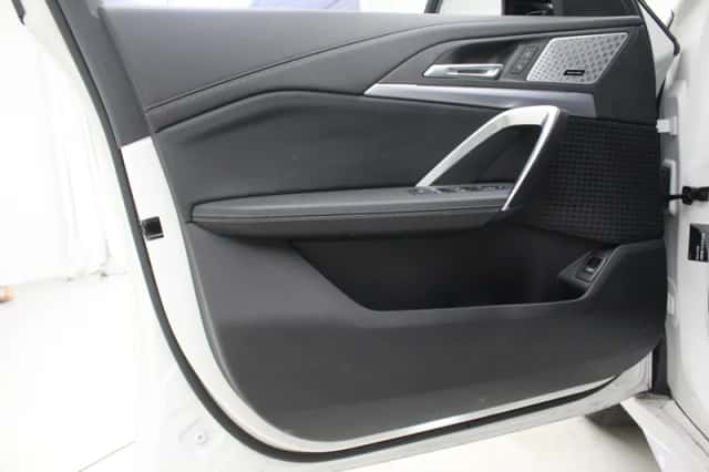 BMW X2 (2025) thumbnail 4